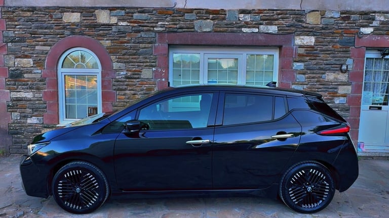 2022 Nissan Leaf 110kW Tekna 39kWh 5dr Auto HATCHBACK Electric Automatic