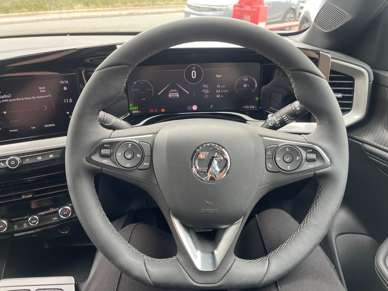 2025 Vauxhall Mokka Ultimate 156PS 54kWh Auto HATCHBACK Electric Automatic