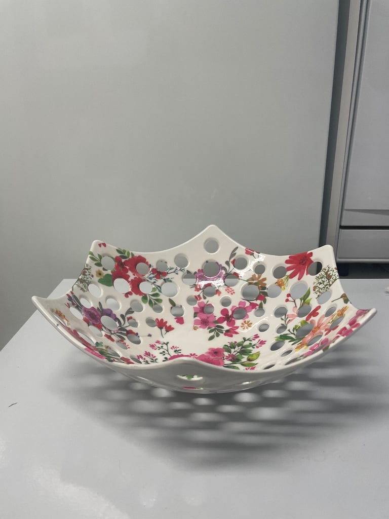 Fruit basket 