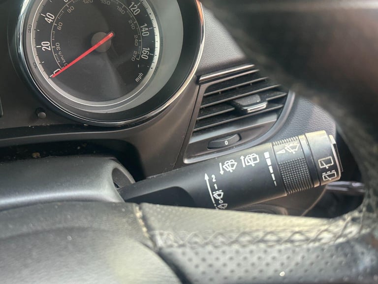 VAUXHALL ZAFIRA TOURER 2.0 CDTi SRi 2013