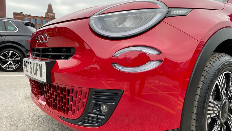 2025 Fiat 600 1.2 MHEV SUV 5dr Petrol Hybrid e-DCT Euro 6 (s/s) (100 ps) SUV Hybrid Automatic