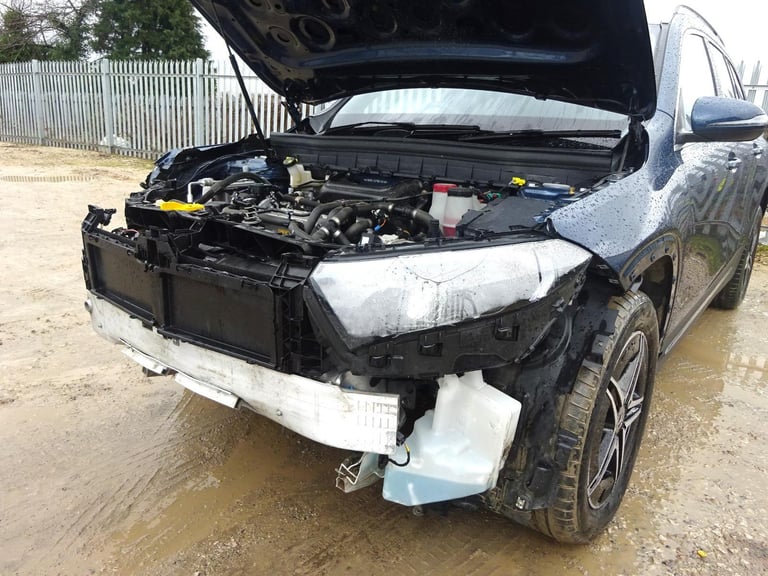 2023 73 REG MERCEDES BENZ EQB 300 AMG LINE 4MATIC ELECTRIC AUTO DAMAGED SALVAGE