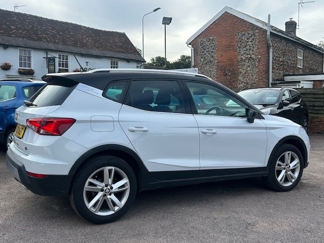 2019 SEAT Arona 1.6 TDI FR SUV 5dr DIESEL EURO 6 (s/s) (115 ps) WITH SERVICE HISTORY  HATCHBACK D...