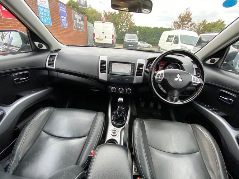 2012 Mitsubishi Outlander 2.2 DI-D GX4 4WD Euro 5 5dr ESTATE Diesel Manual