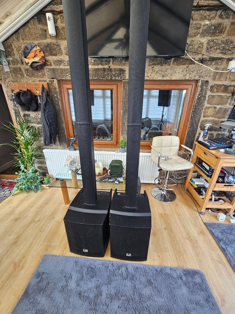 image for Active ld maui28 speakers