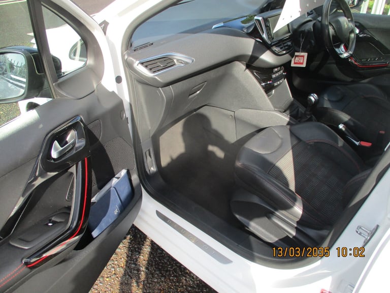 2016 Peugeot 208 1.2 PureTech 110 GT Line 5dr HATCHBACK Petrol Manual