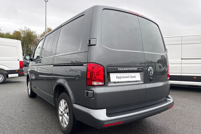 2024 Volkswagen Transporter 2.0 TDI 110 Highline Van Van Manual