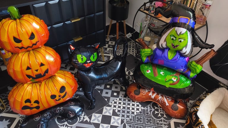 HALLOWEEN BALLOONS £5.00 EACH