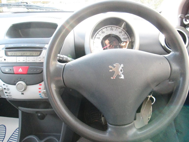 2011 Peugeot 107 1.0 Urban 3dr HATCHBACK Petrol Manual