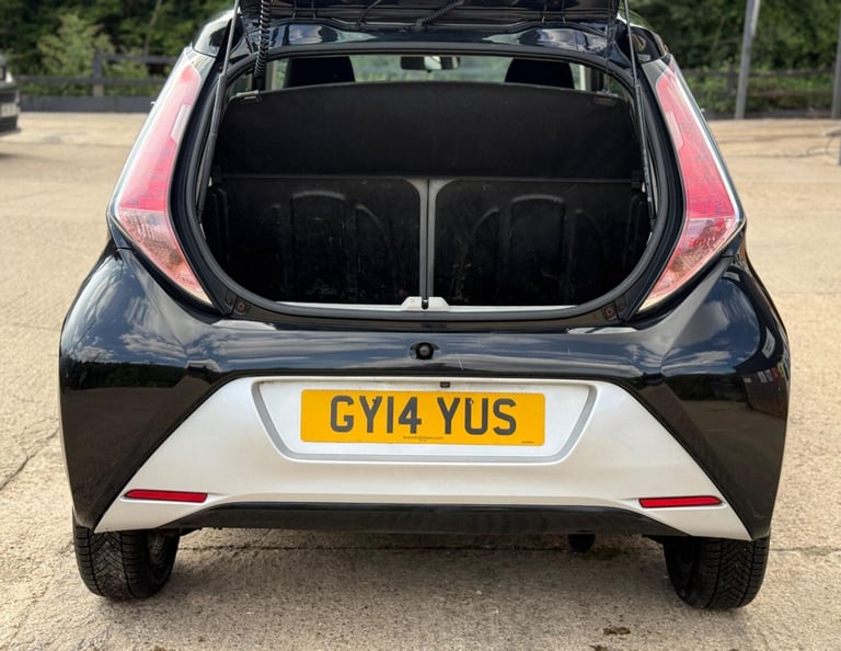 2014 Toyota Aygo 1.0 VVT-i x-clusiv Euro 5 3dr Euro 5 Petrol