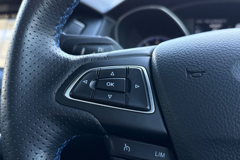 2018 Ford Focus 2.3T EcoBoost RS Hatchback 5dr Petrol Manual AWD Euro 6 (s/s) (350 ps) Hatchback ...