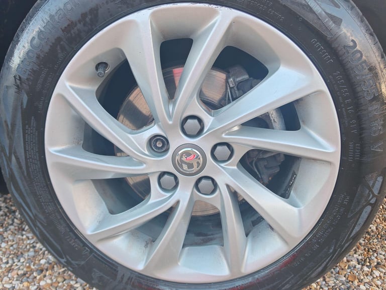 2020 Vauxhall Astra 1.5 Turbo D Business Edition Nav Euro 6 (s/s) 5dr HATCHBACK Diesel Manual