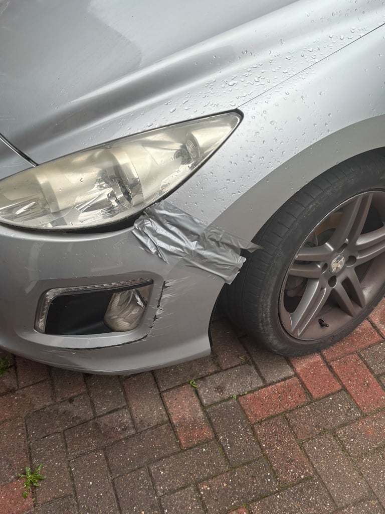 Peugeot, 308, Hatchback, 2013, Manual, 1598 (cc), 5 doors