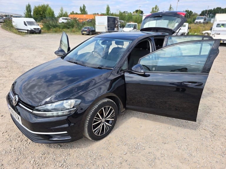 2018 Volkswagen Golf 1.6 TDI SE Nav DSG Euro 6 (s/s) 5dr Hatchback Diesel Automatic