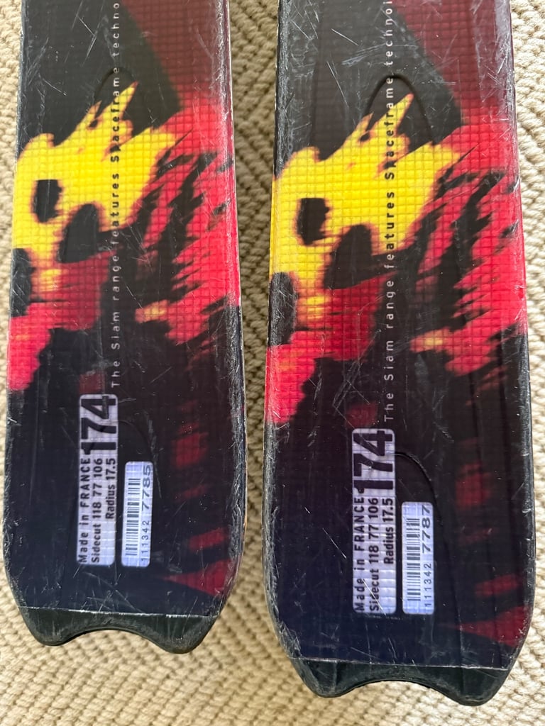 Men’s skis