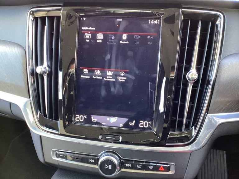 2019 Volvo V90 Cross Country 2.0 D4 Cross Country Plus 5dr AWD Geartronic Automatic Estate Diesel...