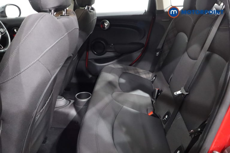 2018 MINI Hatch 1.5 Cooper II 5dr [Chili-Nav-Plus Pack] Hatchback Petrol Manual