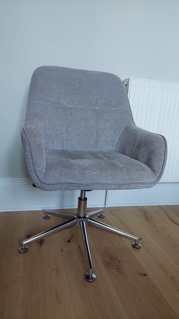 image for Comfortable office chair