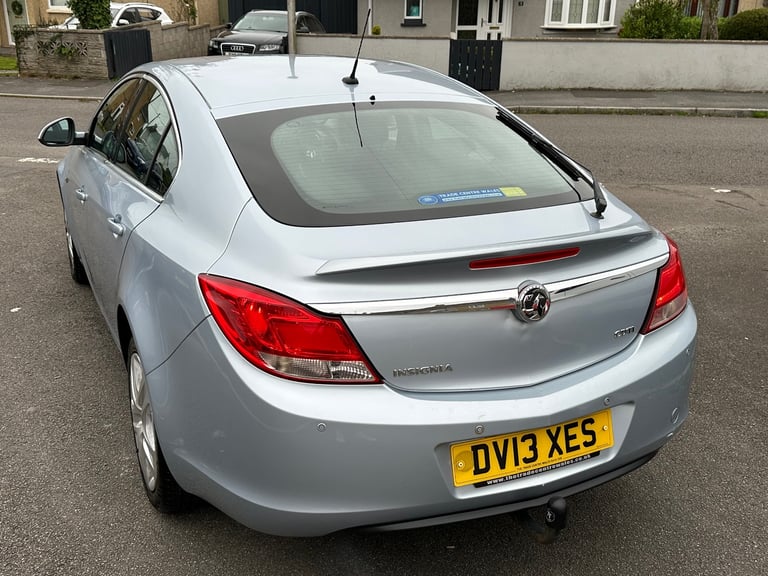 Vauxhall, INSIGNIA, Hatchback, 2013, Manual, 1956 (cc), 5 doors