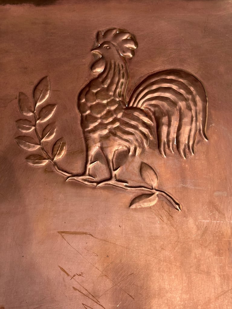 VINTAGE FRENCH COPPER KITCHEN UTENSIL RACK, COQ, COCKEREL HANGING RAIL - 49x37cm - WILL POST!