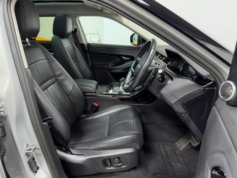 2022 Land Rover Range Rover Evoque 2.0 D200 MHEV R-Dynamic SE SUV 5dr Diesel Auto 4WD Euro 6 (s/s...