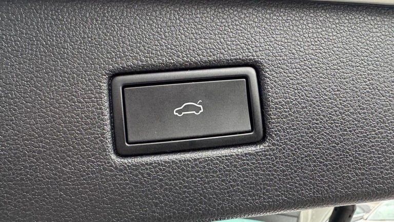 VOLKSWAGEN TIGUAN 1.5 TSI Active Euro 6 (s/s) 5dr 2022