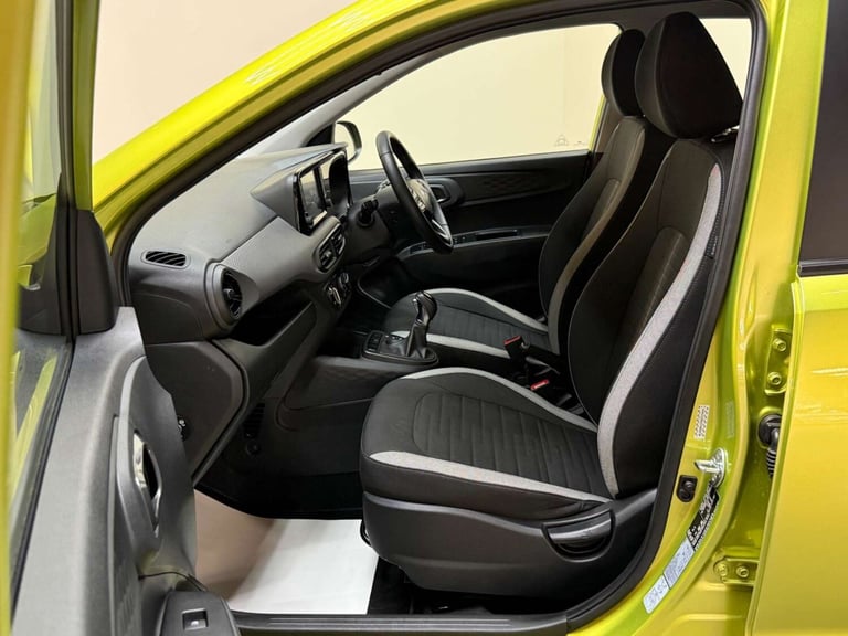 2024 Hyundai i10 1.0 Advance Auto Euro 6 (s/s) 5dr Hatchback Petrol Automatic