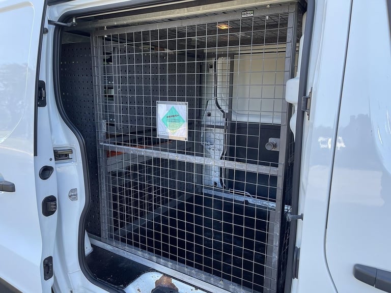 2020 Renault Trafic 2.0 dCi ENERGY 30 Business SWB Standard Roof Euro 6 (s/s) 5dr PANEL VAN Diese...