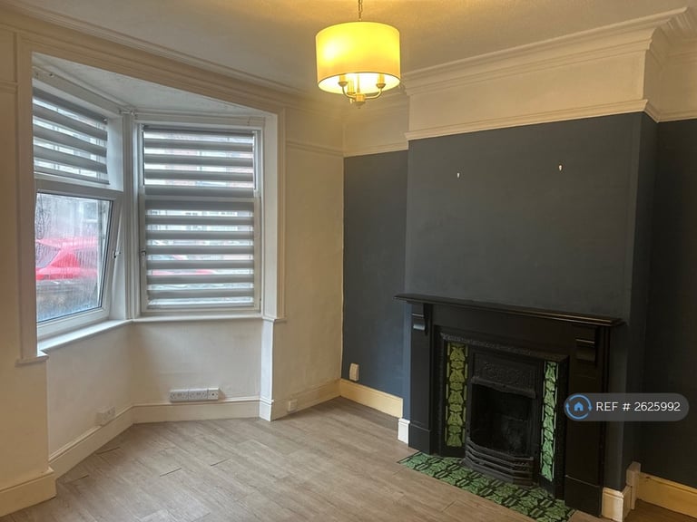 image for 3 bedroom house in Albert Promenade, Loughborough, LE11 (3 bed) (#2625992)