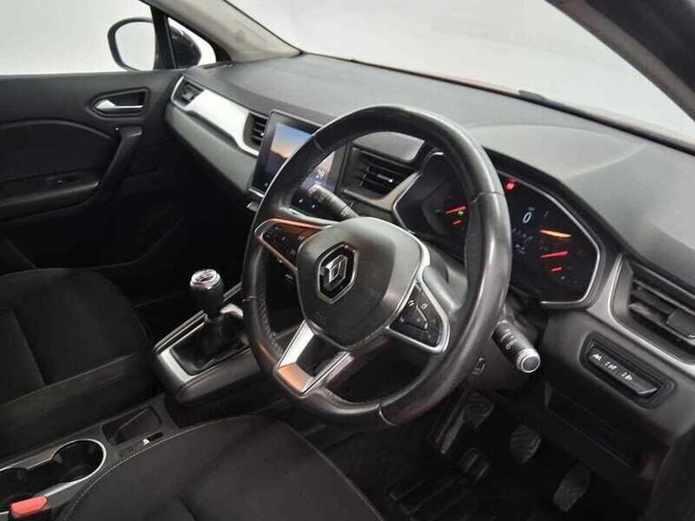 2020 Renault Captur 1.3 TCe Iconic SUV 5dr HATCHBACK Petrol Manual