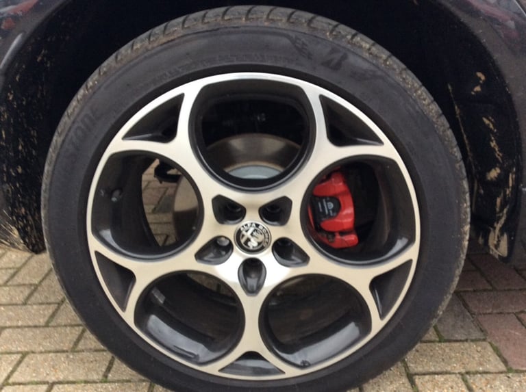 2023 Alfa Romeo Tonale 1.3 PHEV Veloce 5dr Auto Hatchback Petrol Parallel PHEV Automatic