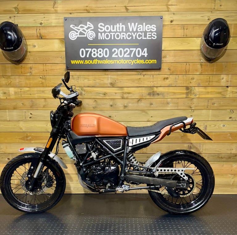 HERALD BRAT 125cc / 2024 (73) model / covered 15.8k miles 