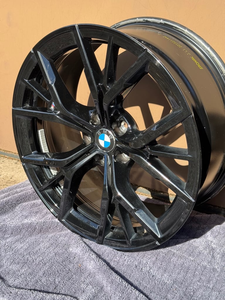 Genuine BMW 19” Wheels