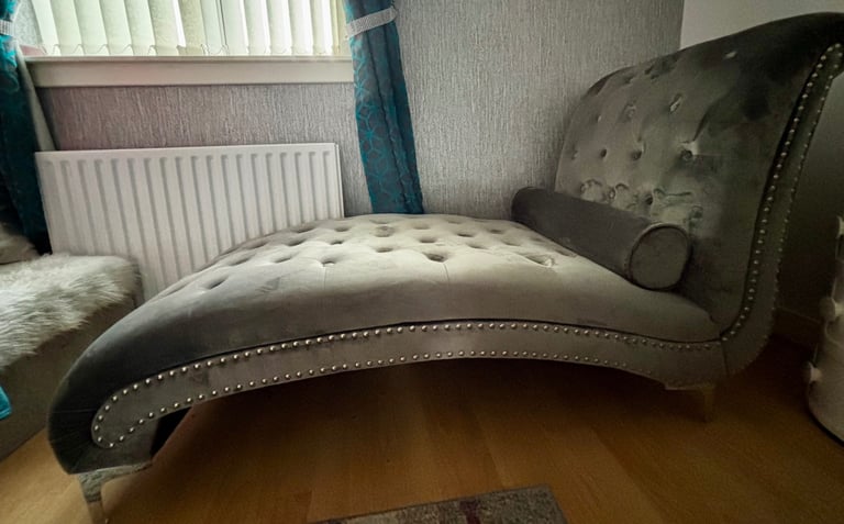 Grey Velvet Chaise Lounge 