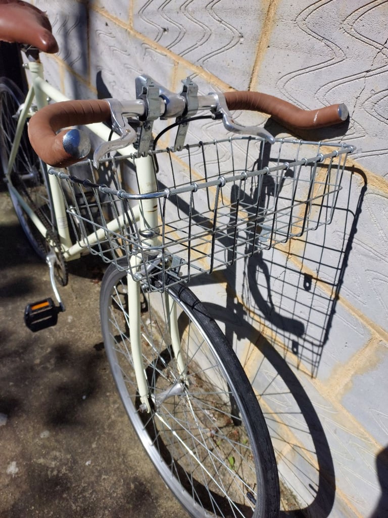 Vintage Hackney Club single gear bicycle