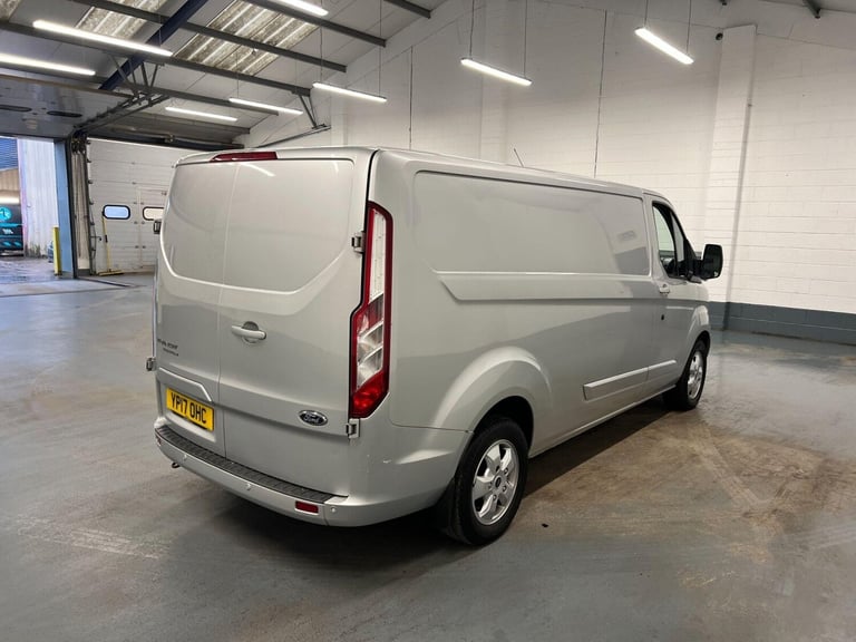 2017 Ford Transit Custom 2.0 TDCi 130ps Low Roof Limited Van PANEL VAN DIESEL Manual