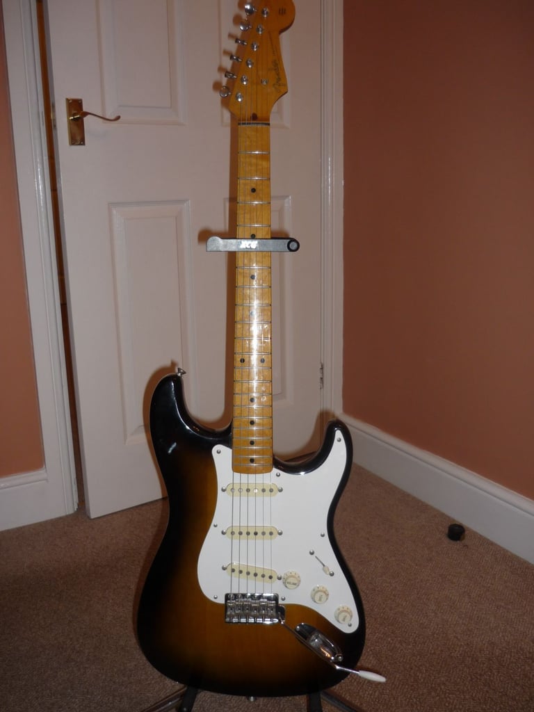 image for Fender Vintage FujiGen Stratocaster Japan 57 RI Sunburst MIJ E-Serial