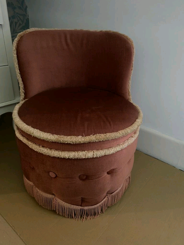 Bedroom cocktail  chair vintage pink velvet 