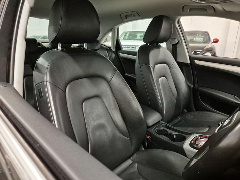 2013 Audi A4 2.0 TDI SE Technik Euro 5 (s/s) 4dr SALOON Diesel Manual