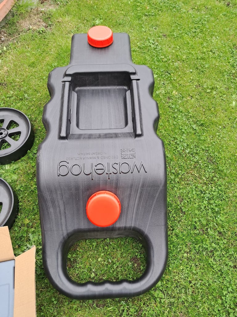 Wastehog Waste Water Under Tank For Camper Caravan of Carry Water 46Liters Wheels
