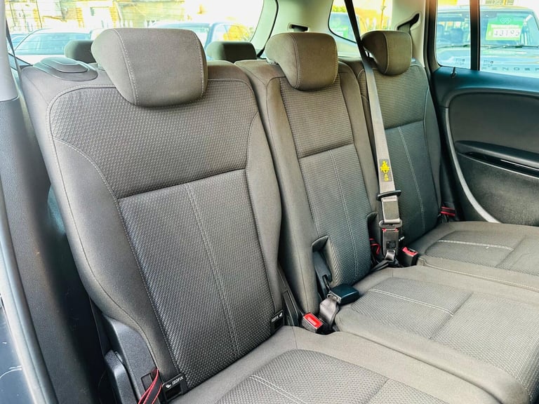 2014 Vauxhall Zafira Tourer 2.0 CDTi SRi Euro 5 5dr MPV Diesel Manual