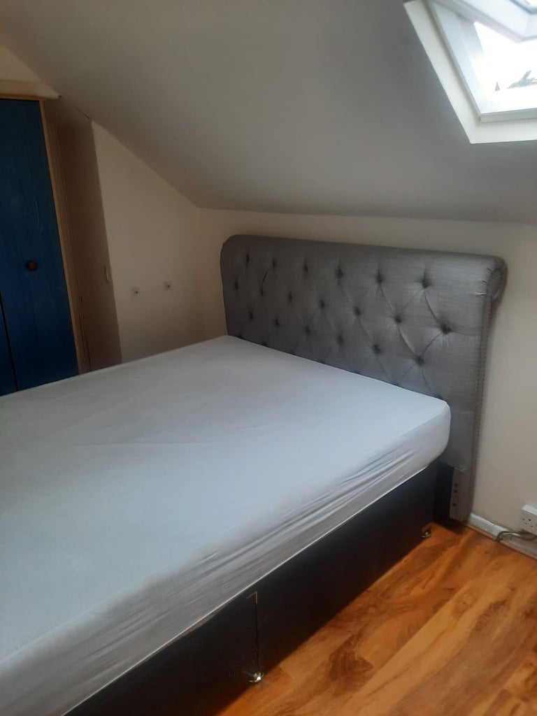 One Double Room For Rent