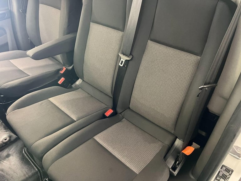 2021 Ford Transit Custom 2.0 300 EcoBlue Leader L1 H2 Euro 6 (s/s) 5dr Panel Van Diesel Manual