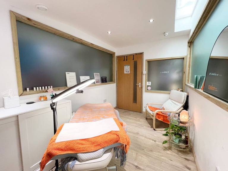 Beauty Room | Therapist Room | Therapy Room | Creative Space In Hackney Wick, East London E9