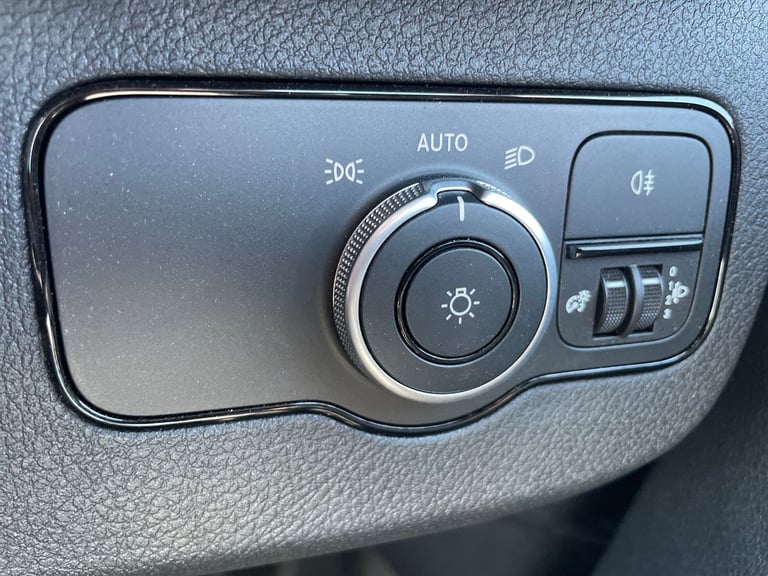  Mercedes Benz Sprinter 2.0 315 Cdi Pro Panel Van 5dr Diesel Manual Rwd L3 H2