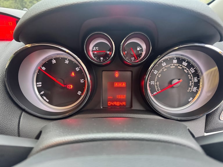 2014 Vauxhall Mokka 1.7 CDTi Exclusiv 5dr HATCHBACK Diesel Manual