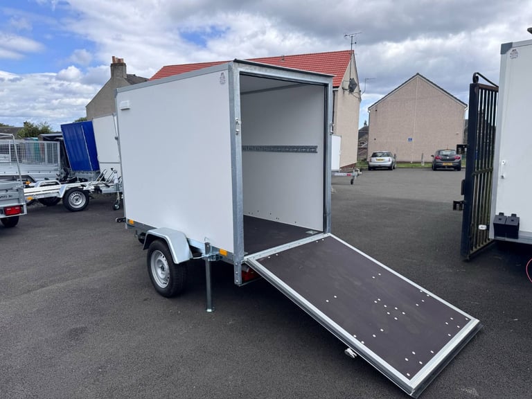 Brand New Niewiadow F7520D Single Axle Box Trailer With Ramp 750KG Un Braked