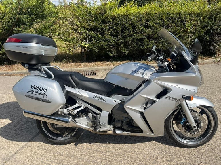 2002 52 YAMAHA FJR 1300 FJR1300 SPORTS TOURER LUGGAGE NEW MOT HPI CLEAR
