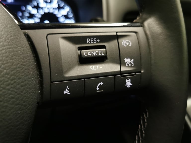 2022 Nissan Qashqai 1.3 DIG-T MHEV Acenta Premium SUV 5dr Petrol Hybrid XTRON Euro 6 (s/s) (158 S...