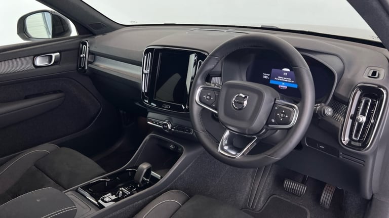 2024 Volvo XC40 Plus, B4 Mild hybrid, Petrol, Dark Estate Petrol Automatic